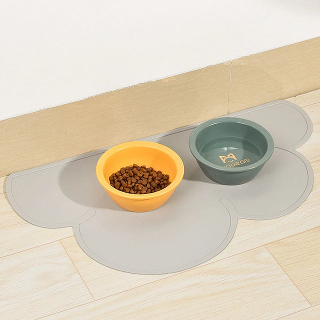 The Mealtime Landing Mat